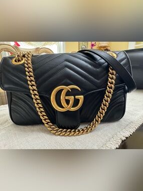 Small Gucci GG Marmont Matelassé Shoulder Bag